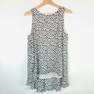 🌵 Vince Camuto Geometric Print Flowy Sleeveless Blouse - High-Low Hem